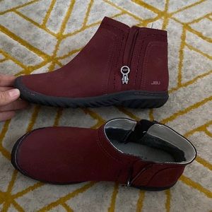 Women’s JBU Memory Foam Booties
